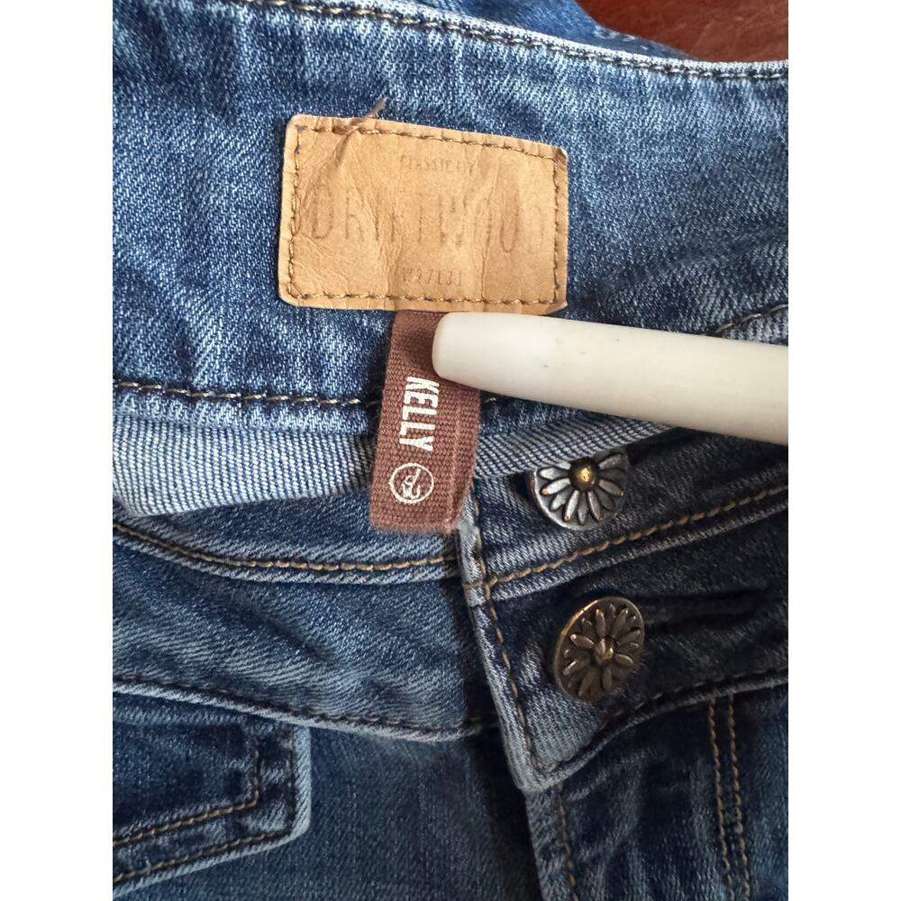 DRIFTWOOD Straight Leg Jeans in Medium Blue Denim - Picture 4 of 6